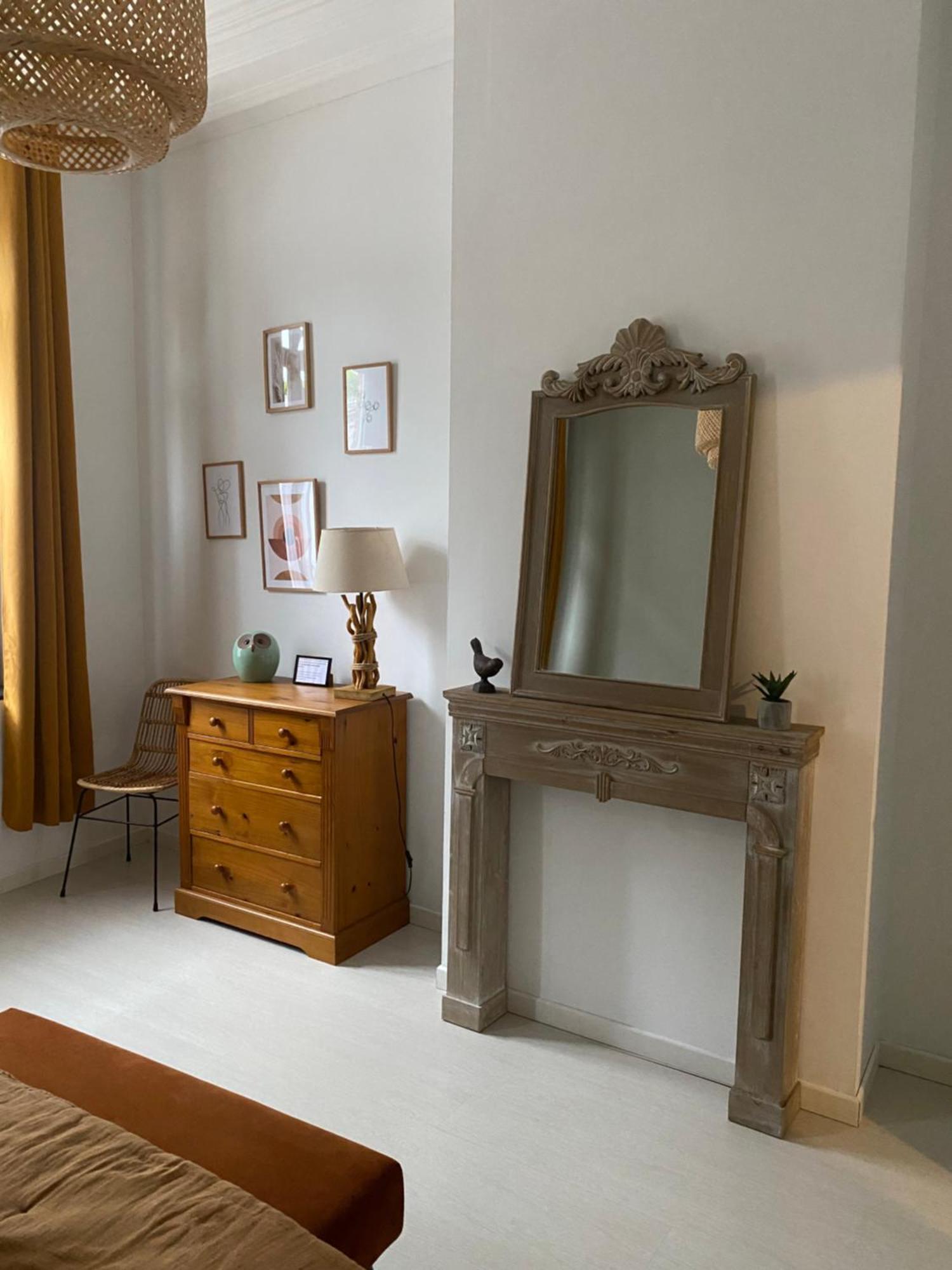Appartement Proche Des Remparts Et Tous Commerces. Montreuil  Zewnętrze zdjęcie